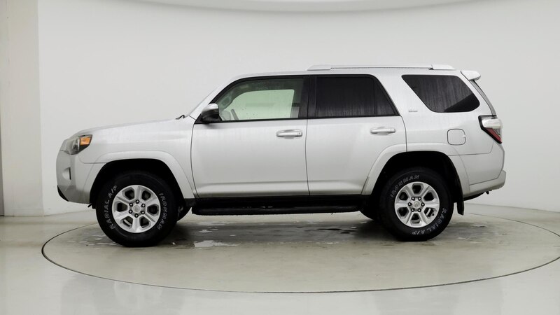 2016 Toyota 4Runner SR5 3