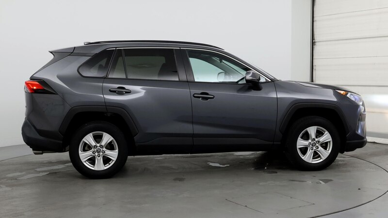 2020 Toyota RAV4 XLE 7