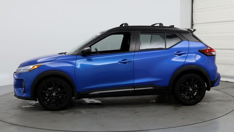 2021 Nissan Kicks SR 3