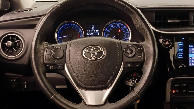 2018 Toyota Corolla SE 10