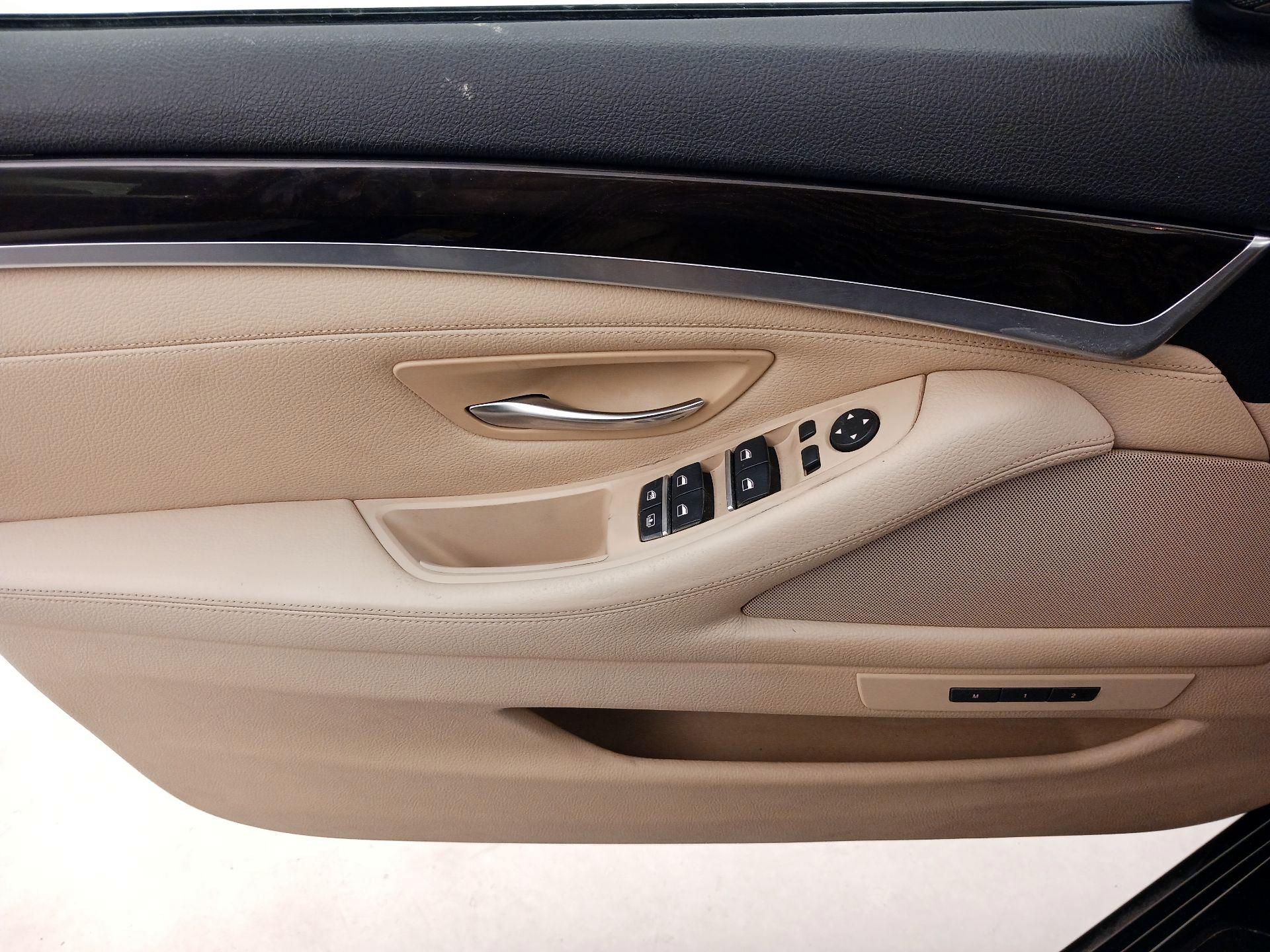 Thumbnail: 2014 BMW 5 Series - 12