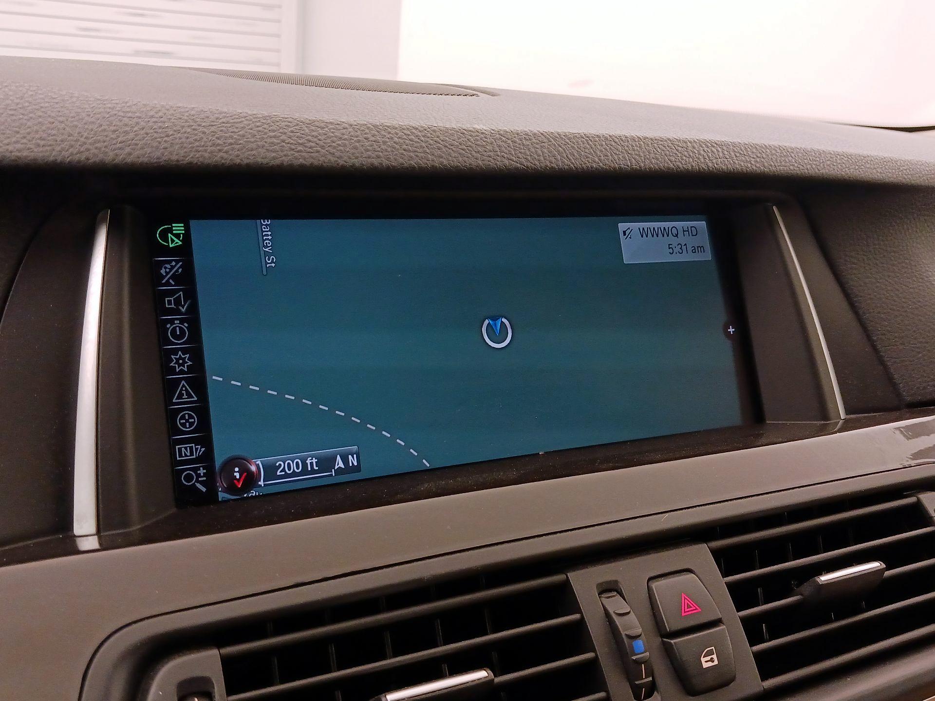 Thumbnail: 2014 BMW 5 Series - 14
