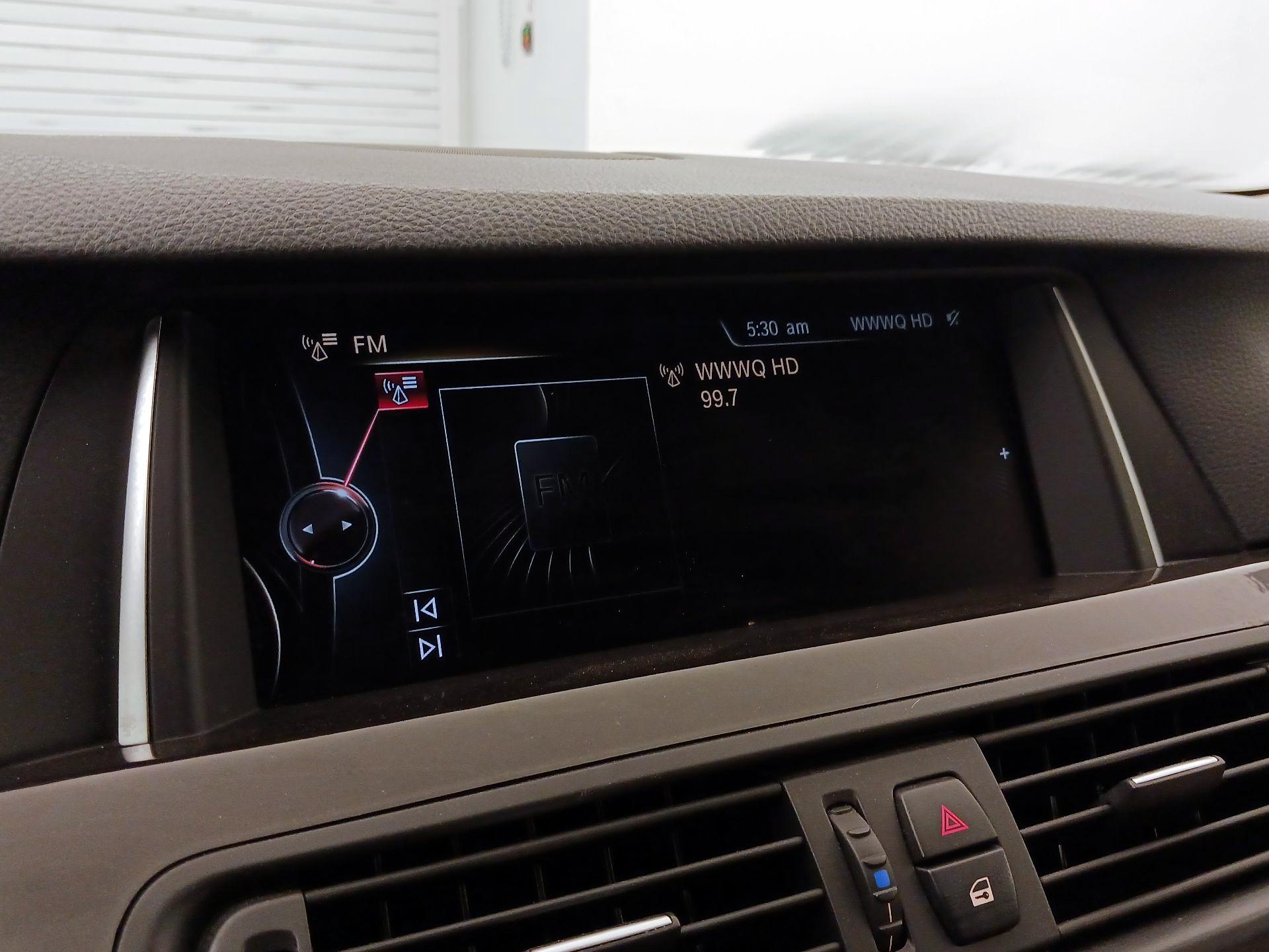 Thumbnail: 2014 BMW 5 Series - 16