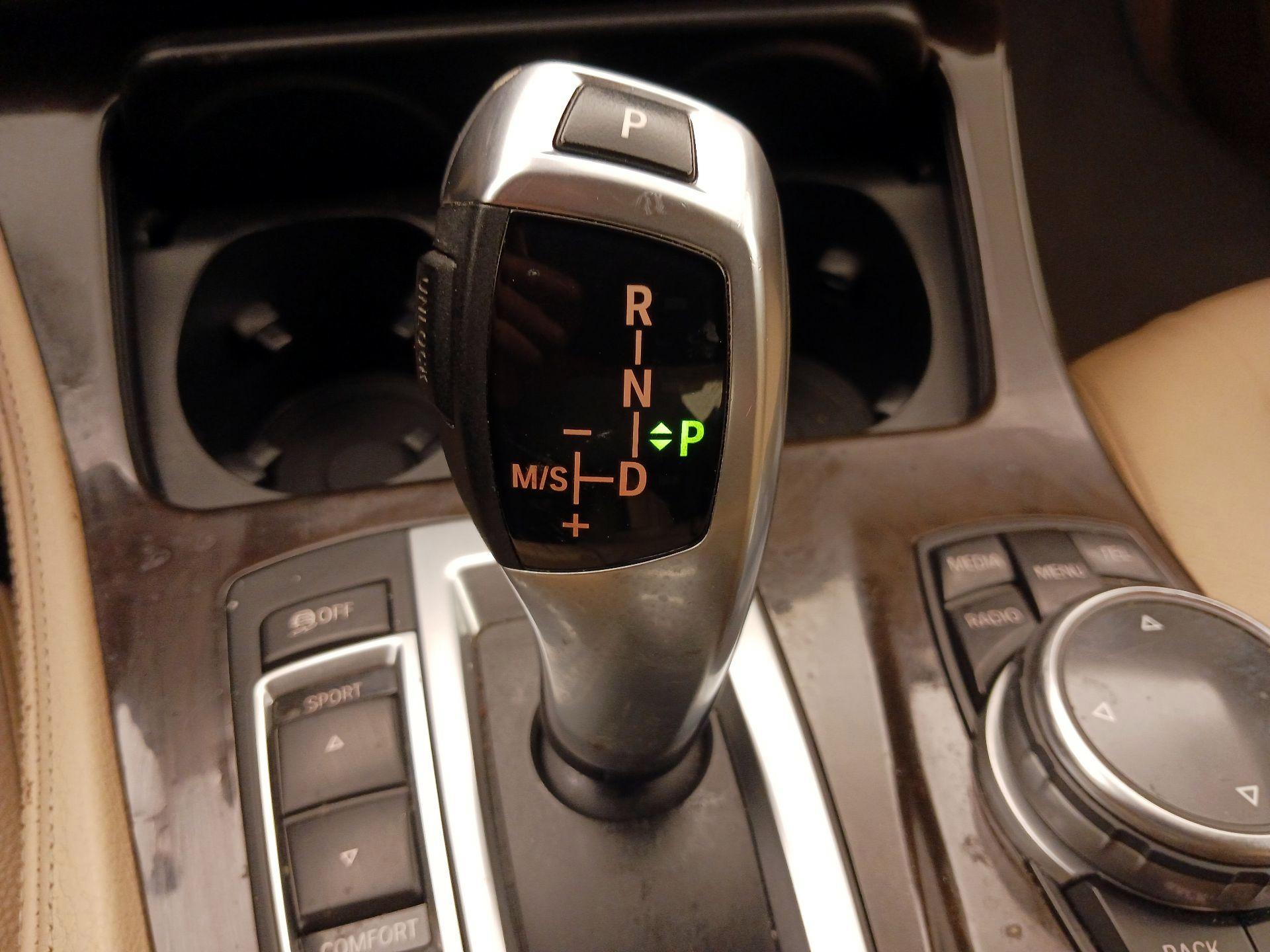 Thumbnail: 2014 BMW 5 Series - 18