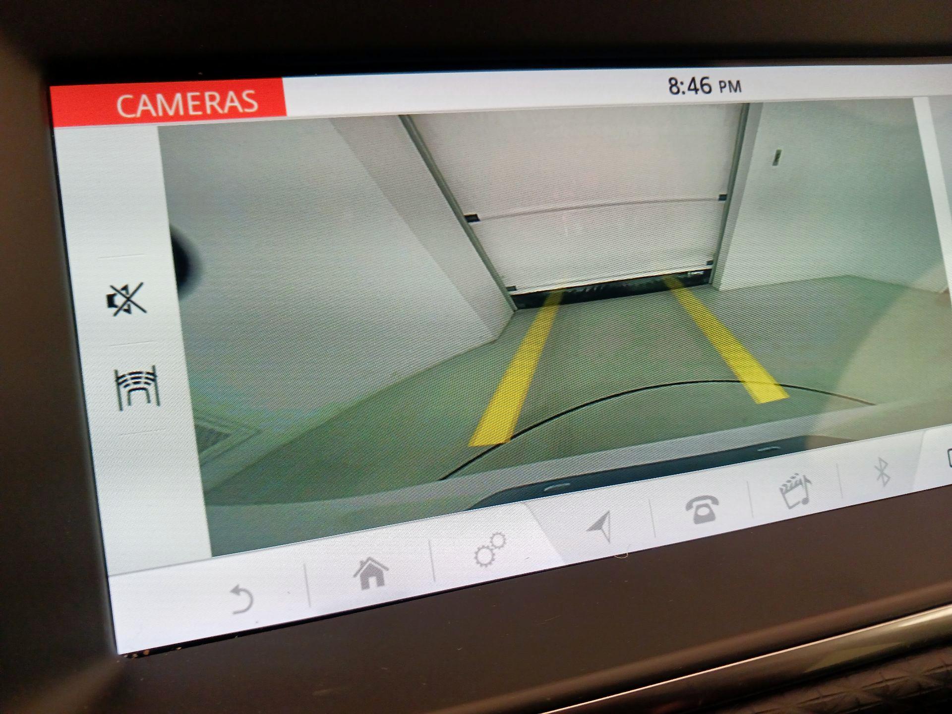 Thumbnail: 2020 Land Rover Range Rover Evoque - 15