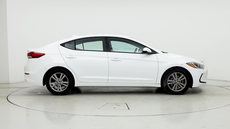 2017 Hyundai Elantra SE 7