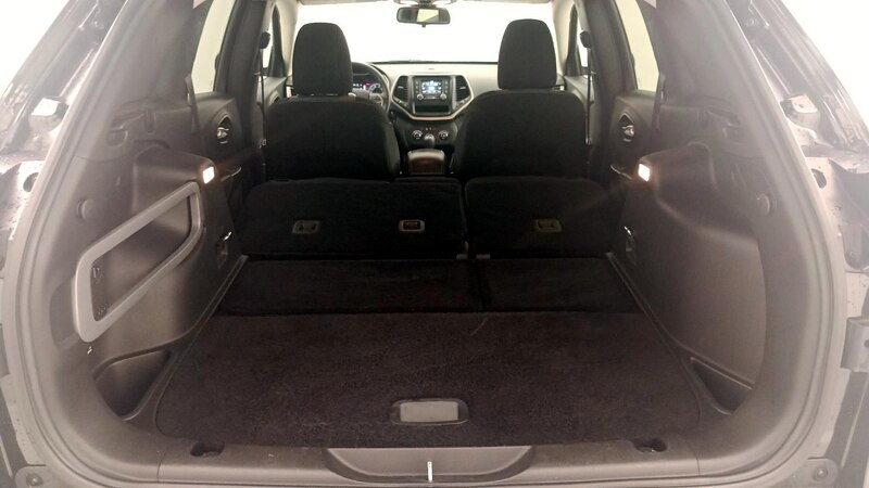 2015 Jeep Cherokee Sport 20