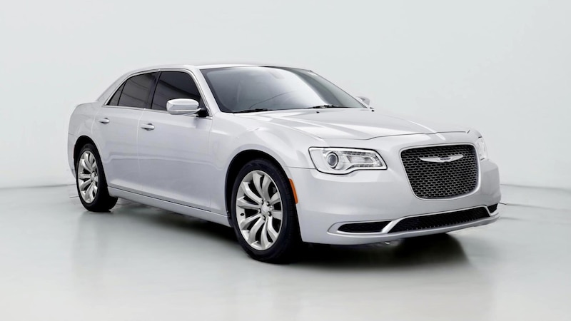 2020 Chrysler 300 Touring Hero Image