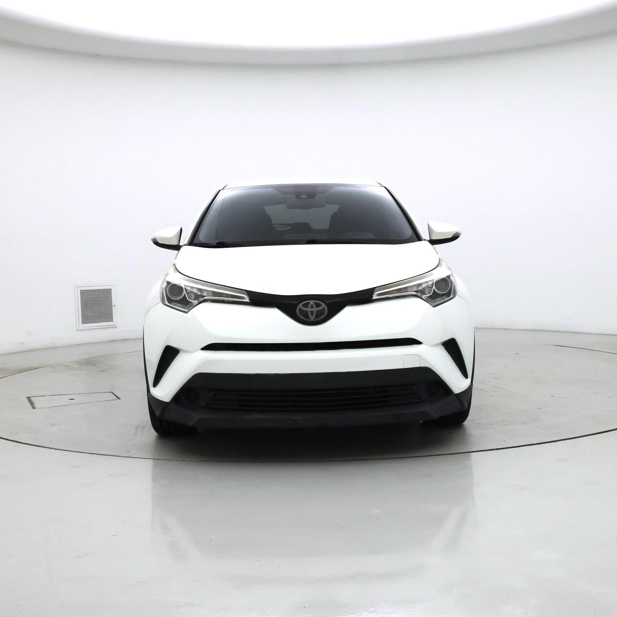 Thumbnail: 2018 Toyota C-HR - 5