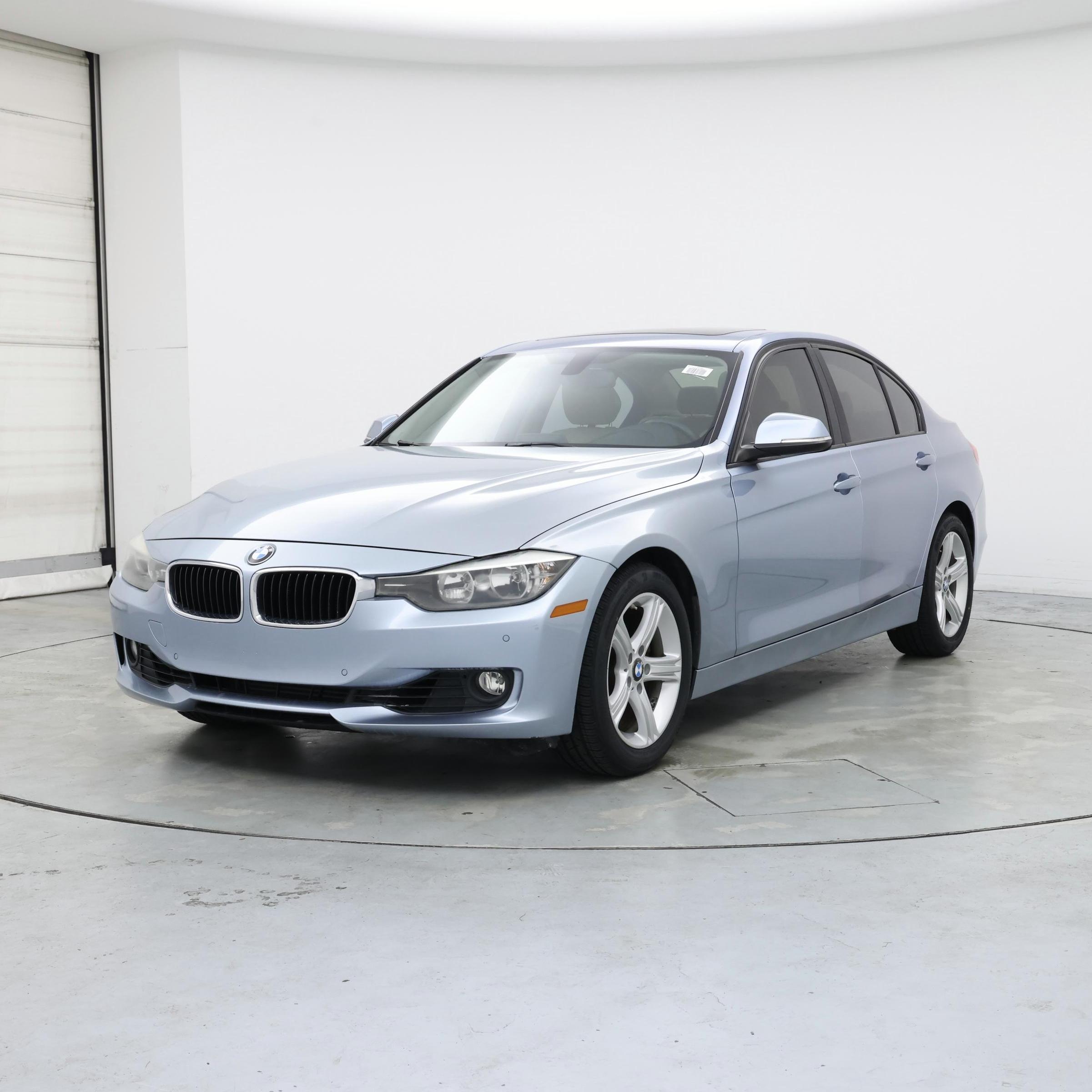 Thumbnail: 2015 BMW 3 Series - 4
