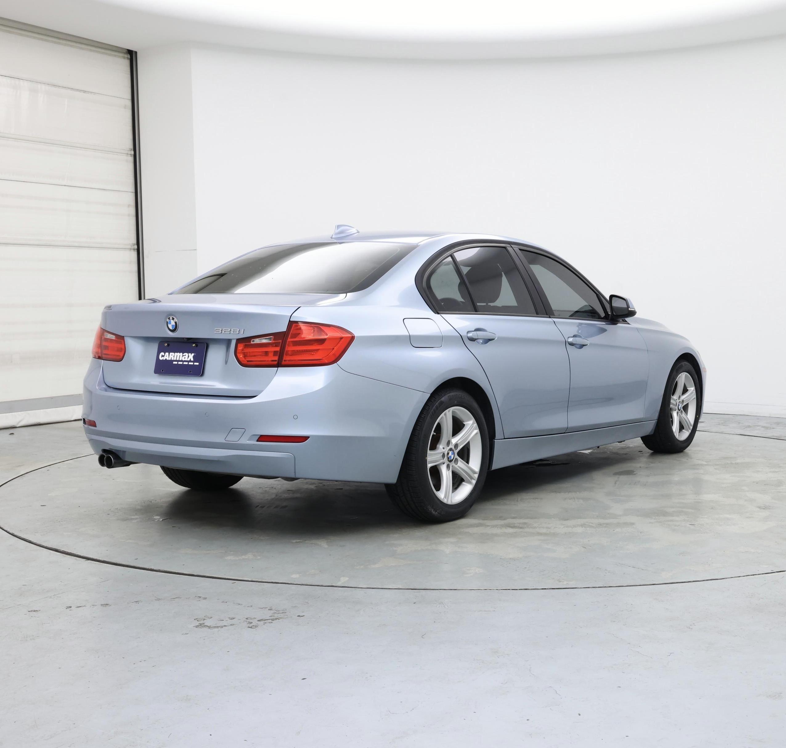 Thumbnail: 2015 BMW 3 Series - 8