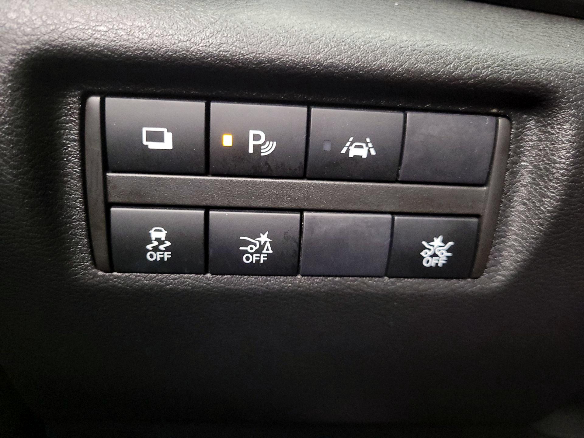 Thumbnail: 2020 Nissan Versa - 13