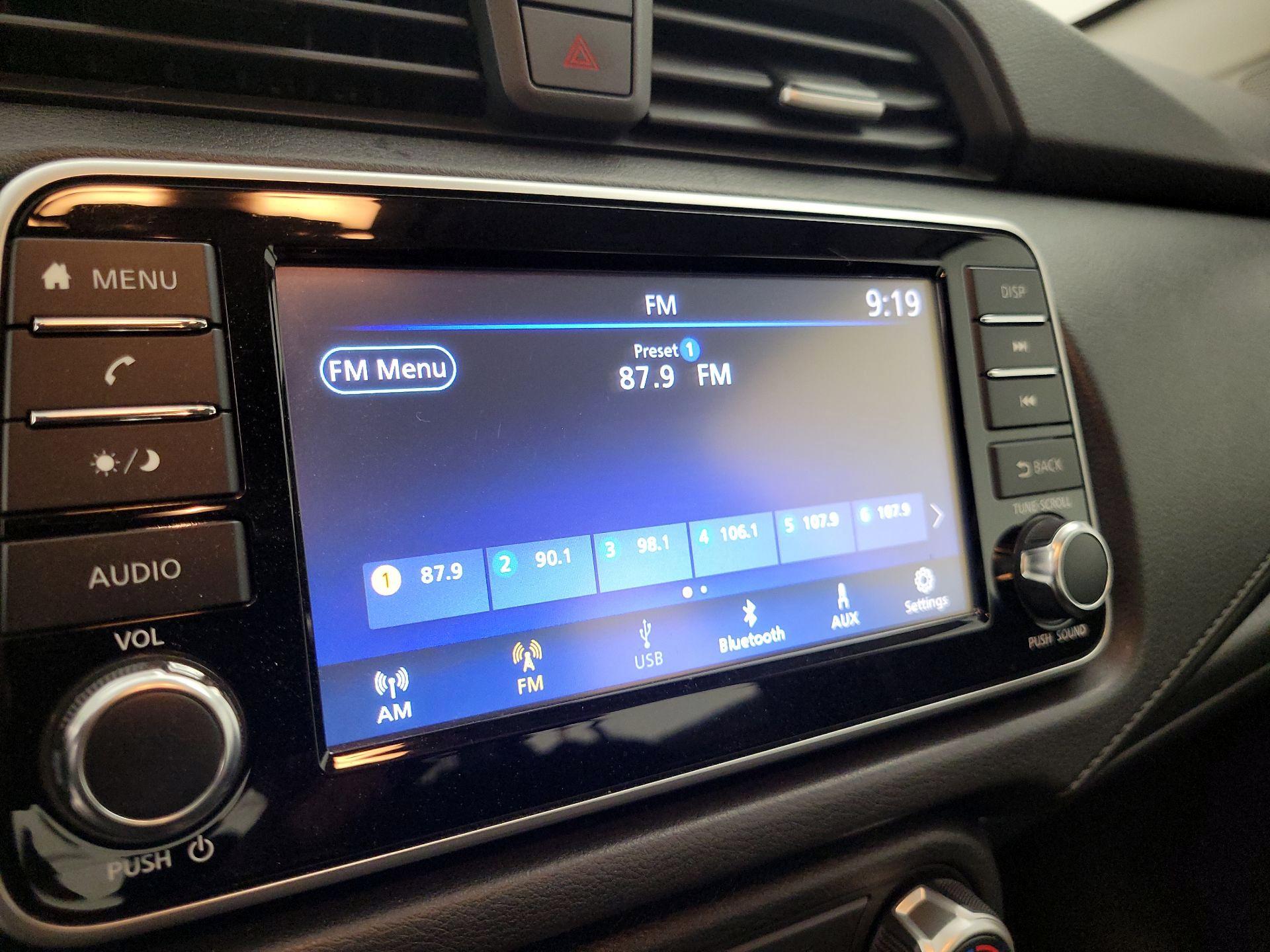 Thumbnail: 2020 Nissan Versa - 15