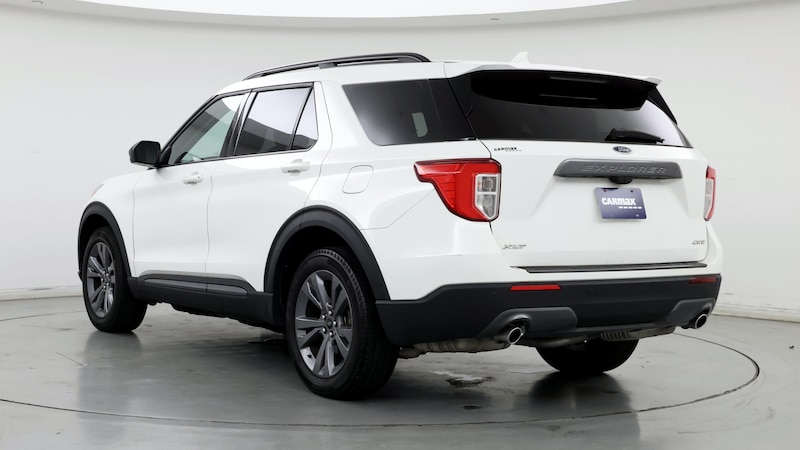 2022 Ford Explorer XLT 2