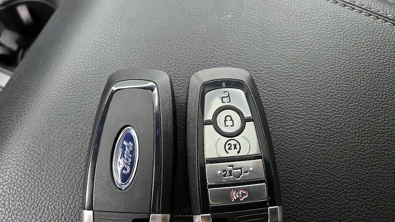2021 Ford F-150 XLT 24