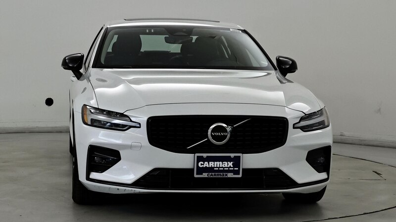 2024 Volvo S60 B5 Core 5