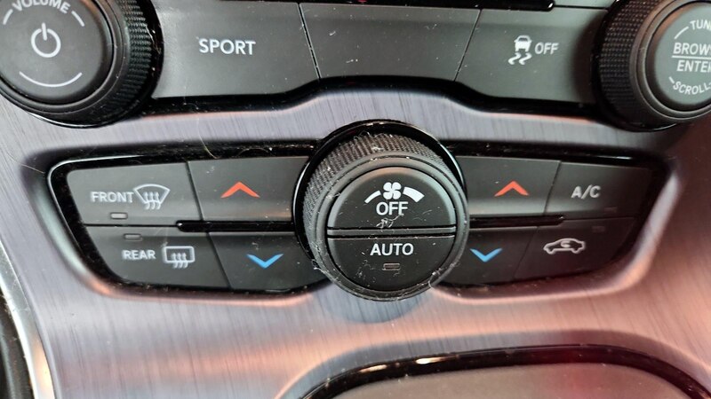 2018 Dodge Challenger R/T 16