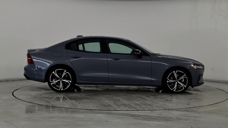 2024 Volvo S60 B5 Core 7