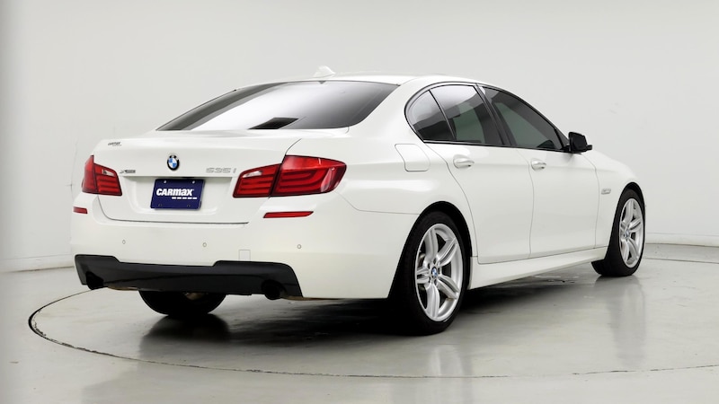 2013 BMW 5 Series 535xi 8