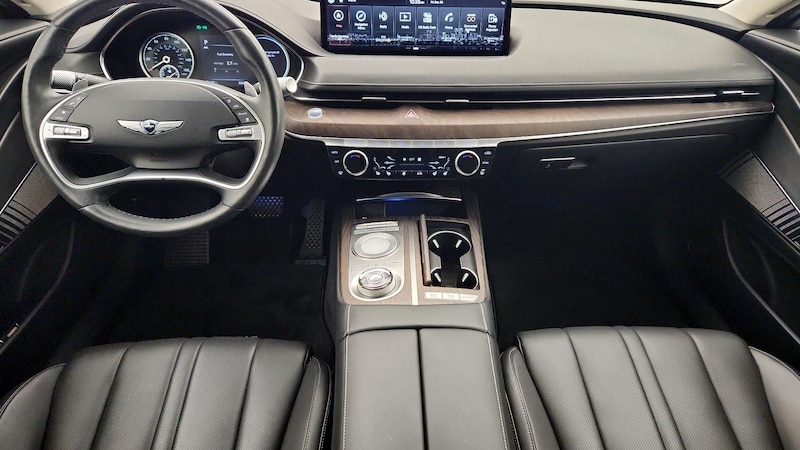 2021 Genesis G80  9