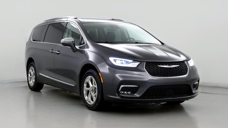 2021 Chrysler Pacifica Limited Hero Image