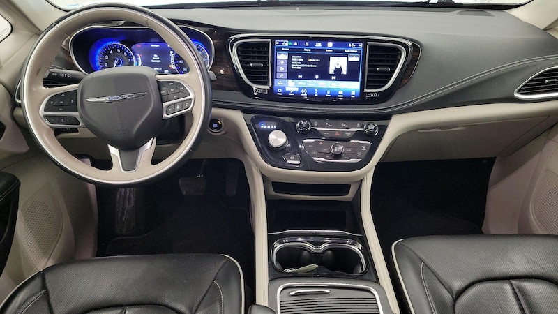 2021 Chrysler Pacifica Limited 9