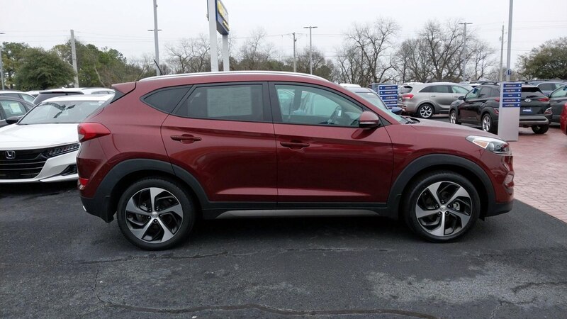 2016 Hyundai Tucson Sport 4