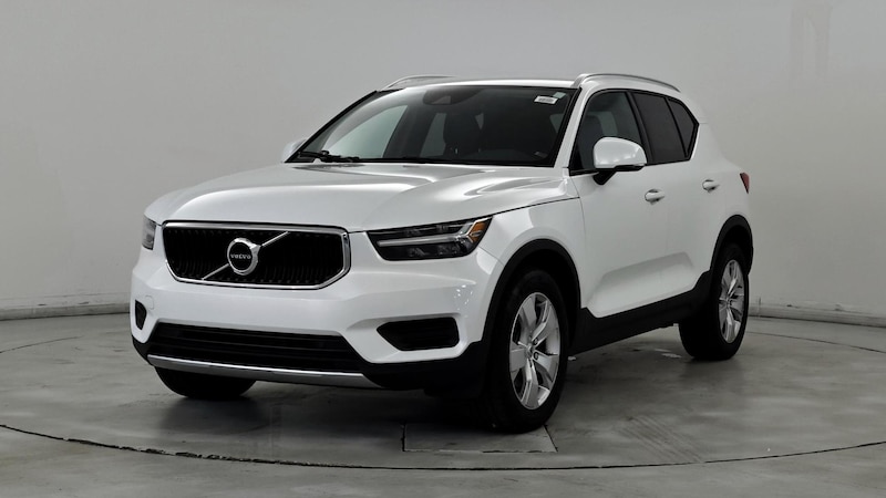 2022 Volvo XC40 T4 Momentum 4