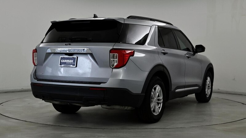 2021 Ford Explorer XLT 8