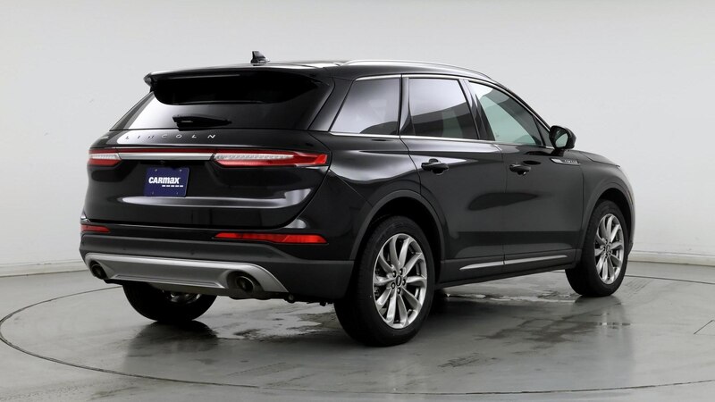 2022 Lincoln Corsair Standard 8