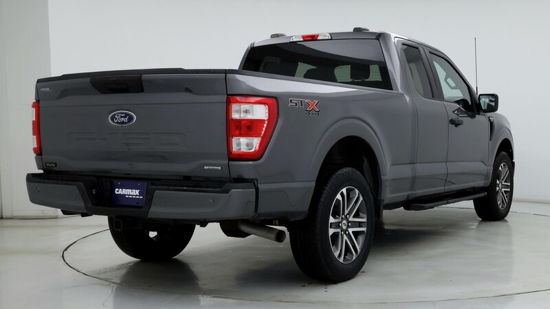 2021 Ford F-150 XL 8