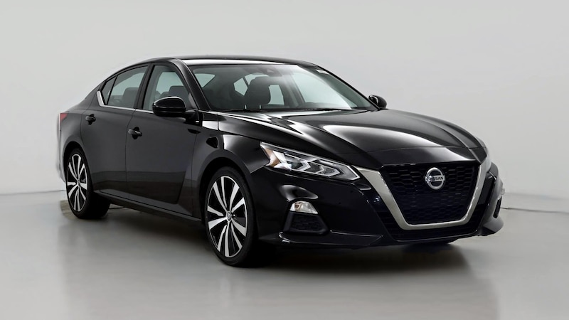 2020 Nissan Altima SR Hero Image