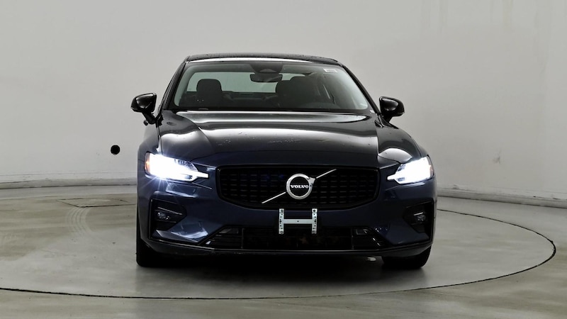 2024 Volvo S60 B5 Core 5