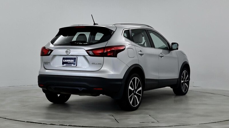 2019 Nissan Rogue Sport SL 8