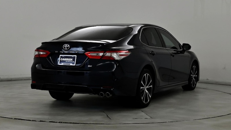 2018 Toyota Camry SE 8