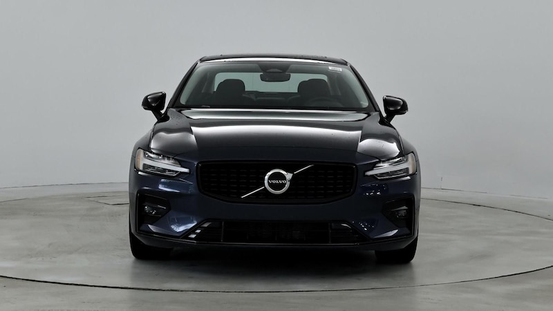 2024 Volvo S60 B5 Core 5