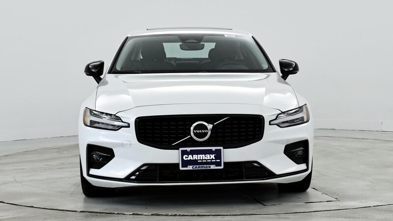 2024 Volvo S60 B5 Core 5