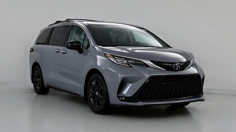 2024 Toyota Sienna XSE Hero Image