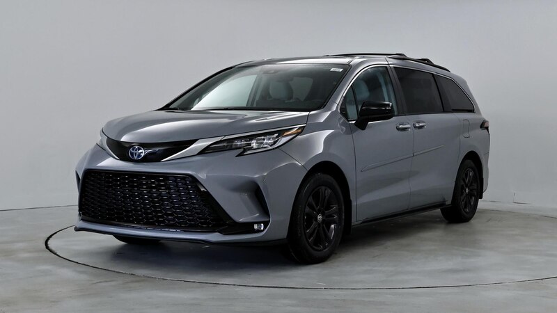 2024 Toyota Sienna XSE 4