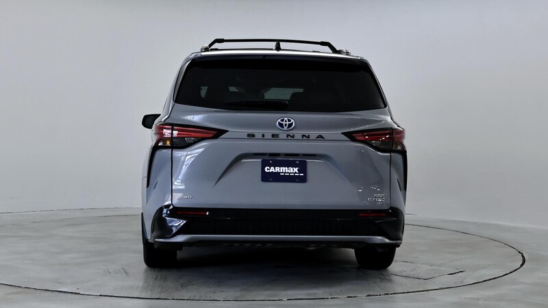 2024 Toyota Sienna XSE 6