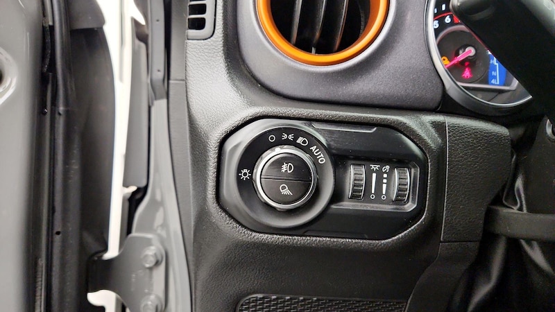 2022 Jeep Gladiator Mojave 13