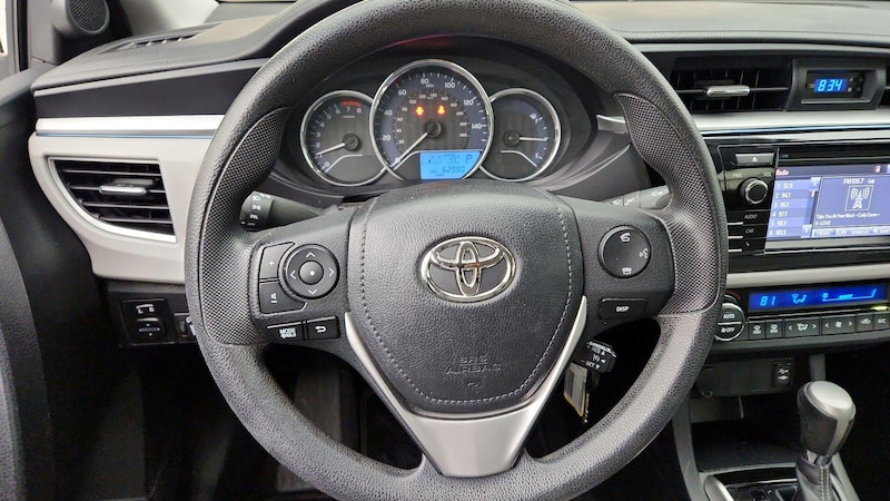 2015 Toyota Corolla LE 10