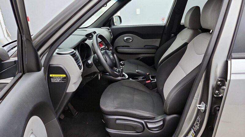 2014 Kia Soul  11