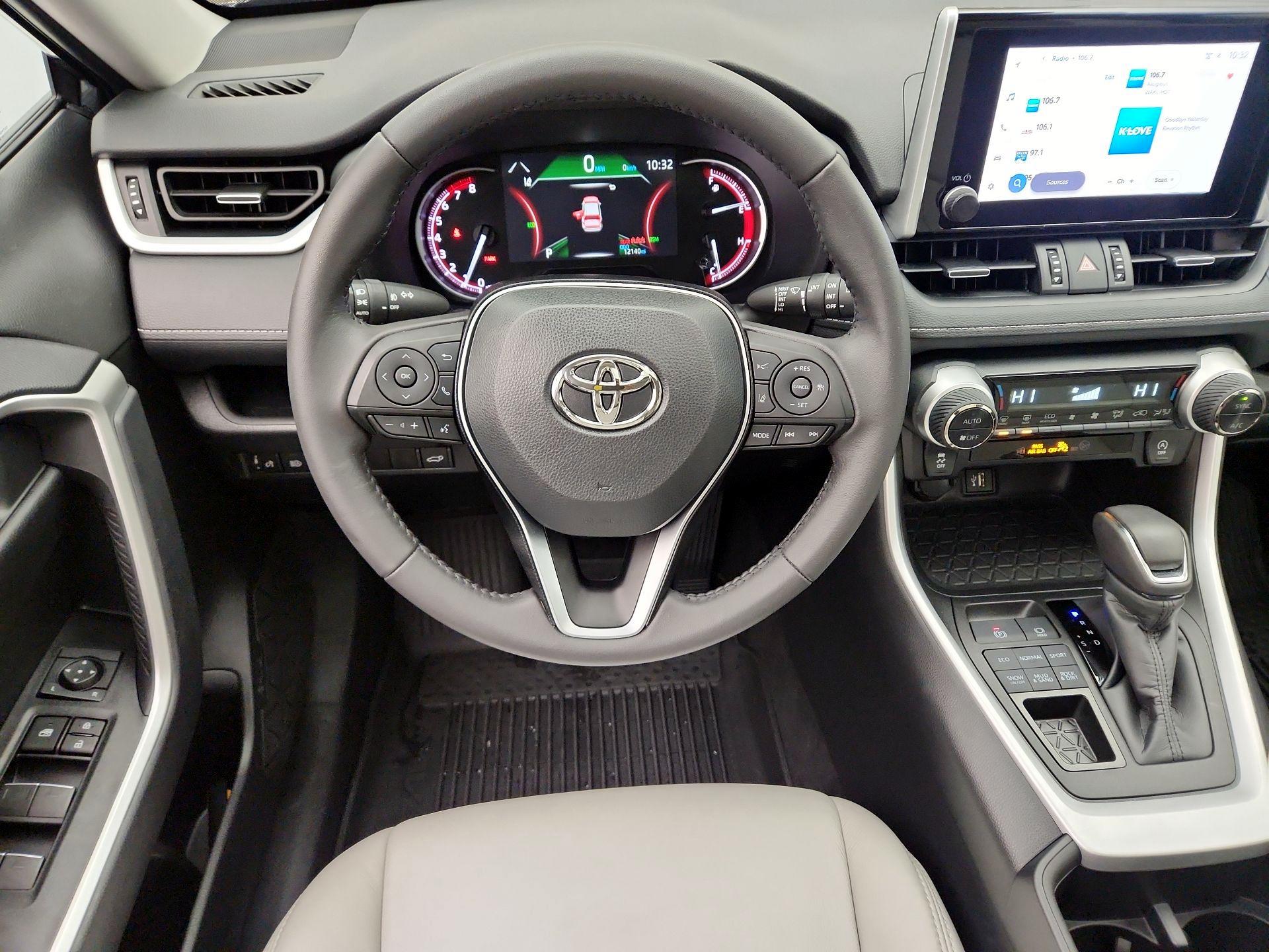 Thumbnail: 2023 Toyota RAV4 - 10