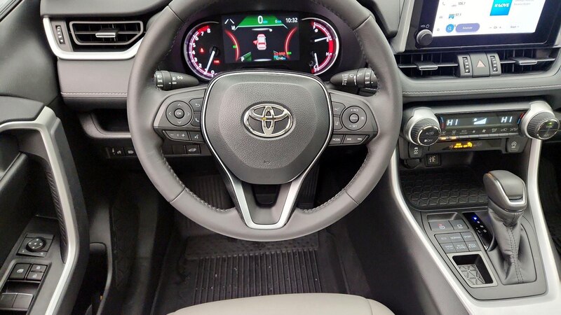 2023 Toyota RAV4 XLE Premium 10