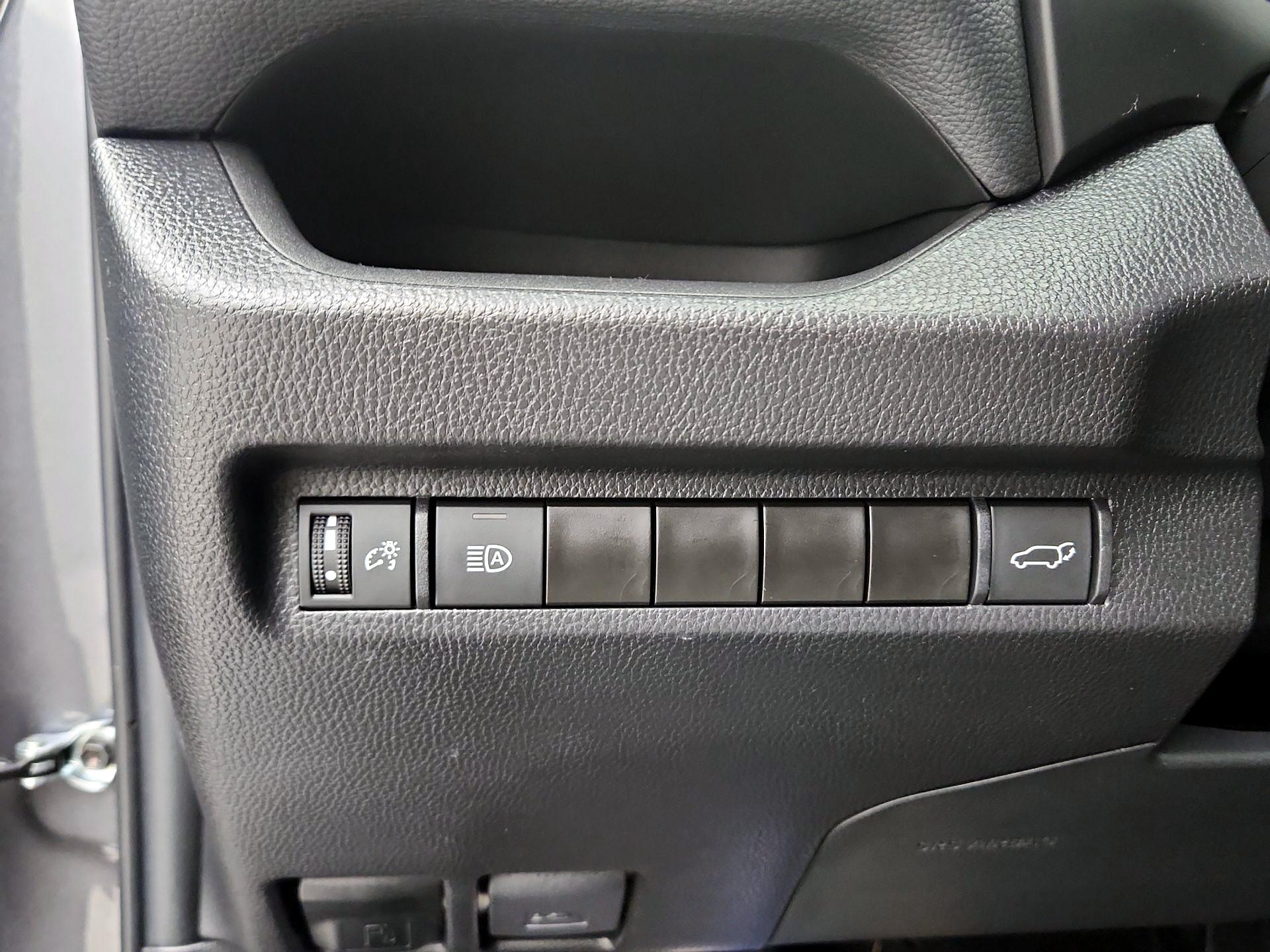 Thumbnail: 2023 Toyota RAV4 - 13