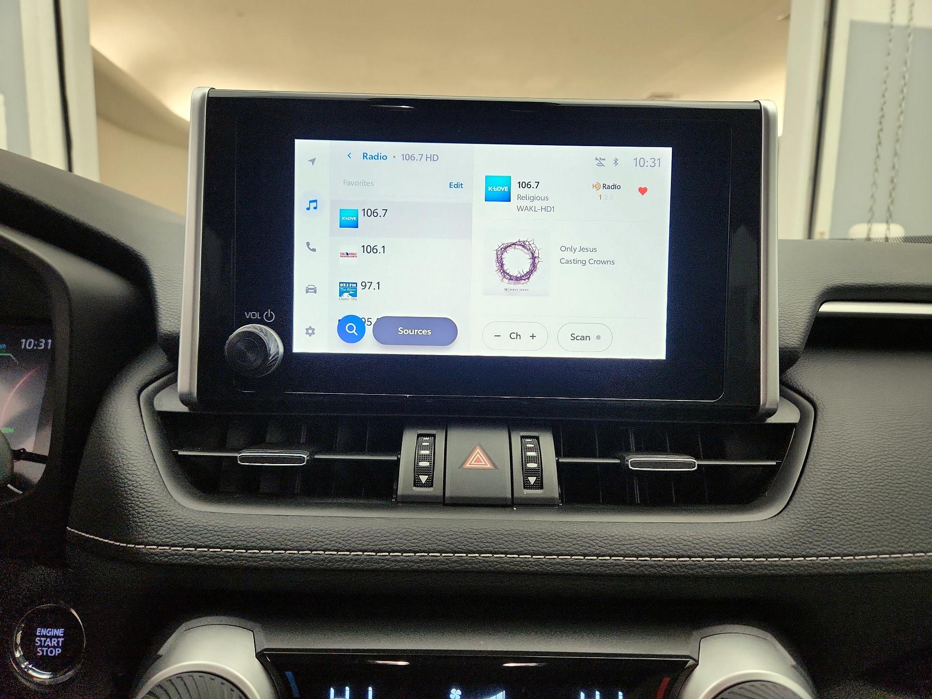 Thumbnail: 2023 Toyota RAV4 - 15