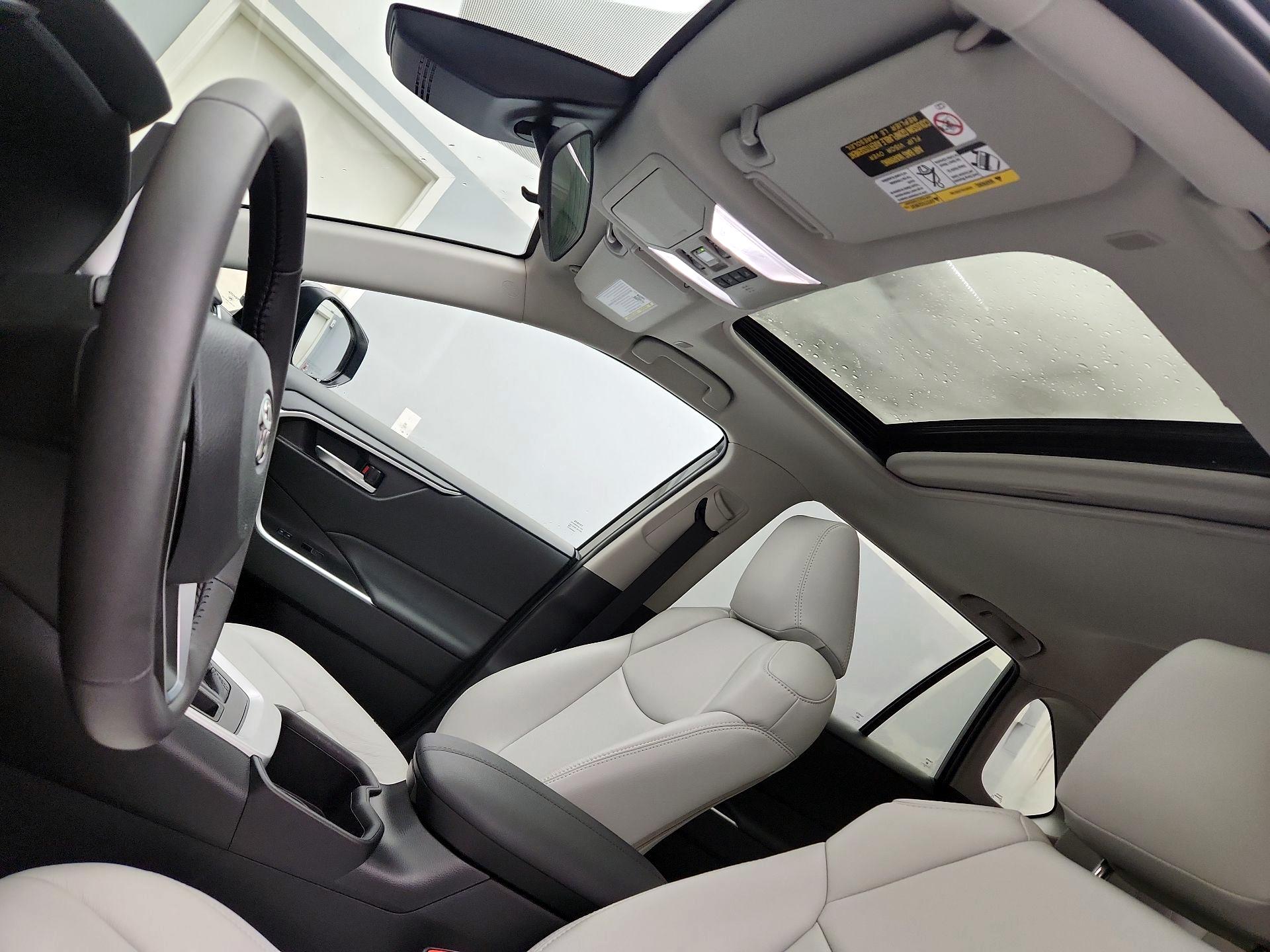 Thumbnail: 2023 Toyota RAV4 - 19