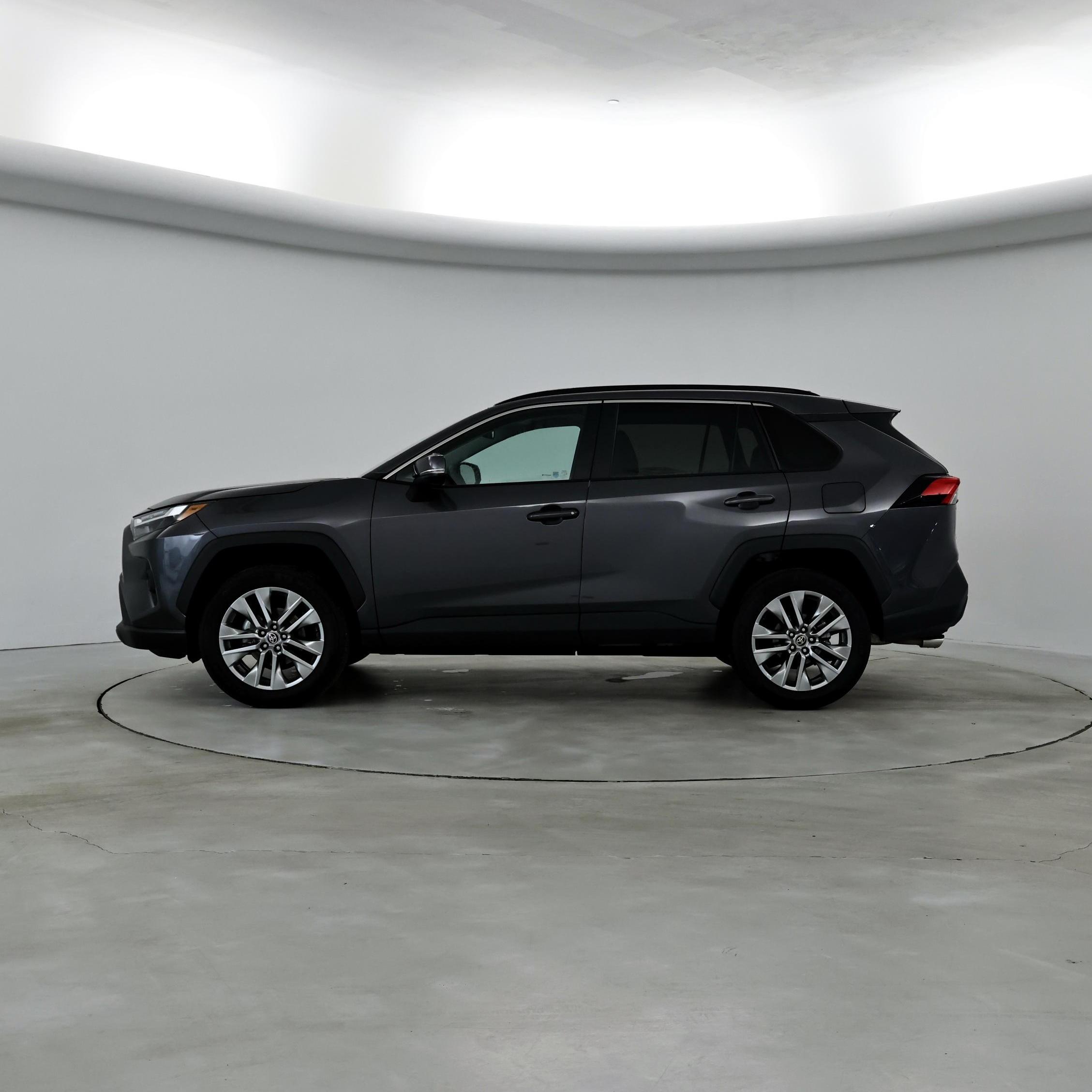 Thumbnail: 2023 Toyota RAV4 - 3