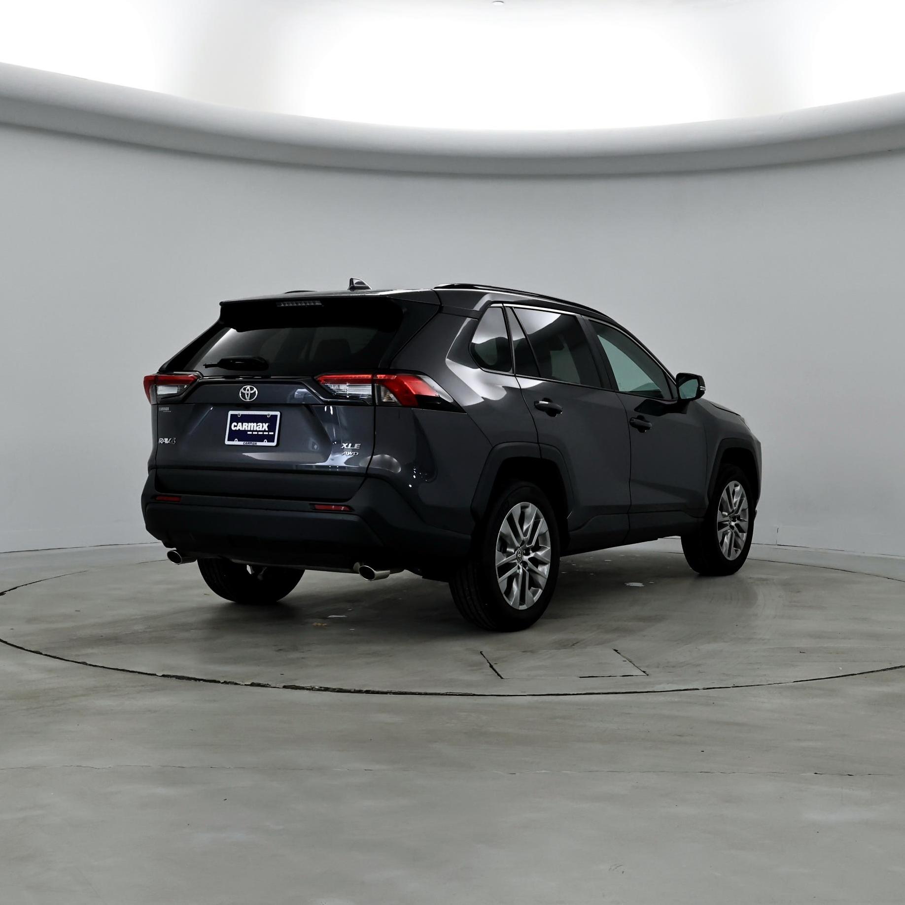 Thumbnail: 2023 Toyota RAV4 - 8